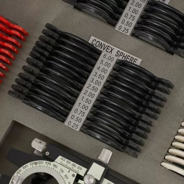 Набор на 103 пробных очковых линз Армед в пластиковой обойме с оправой без поверки