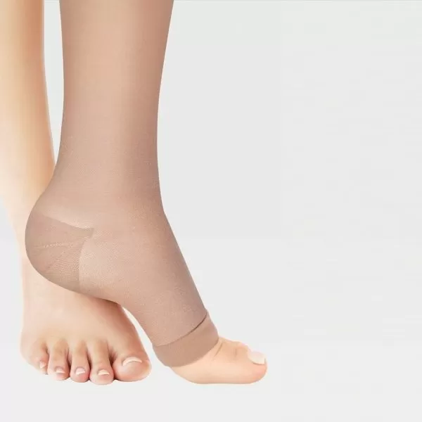 Гольфы компрессионные IDEALISTA ID-210 унисекс 1 класс компрессии с открытым носком цвет карамель 