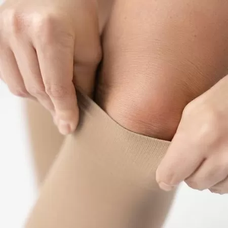 Гольфы компрессионные Тривес ТК.211 унисекс 1 класс компрессии с закрытым носком цвет бежевый  